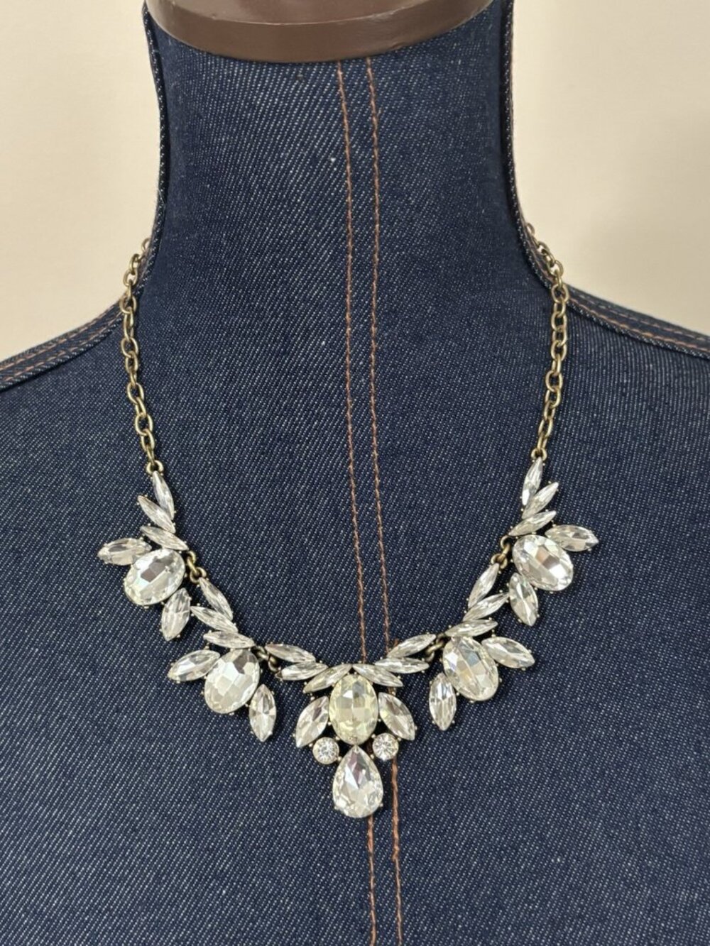 J‎ Crew Rhinestone Collar Bib Festoon Necklace Signed Glam Statement Jewelry 20”